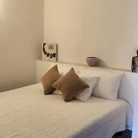 Mono Il Porto Gallura * سانتا تيريزا غالّورا